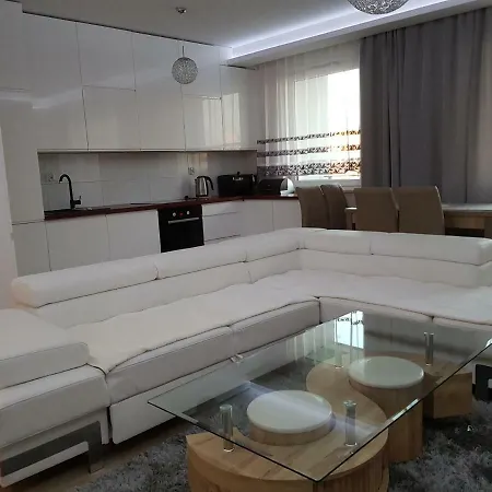 Apartament Awiator Delta *